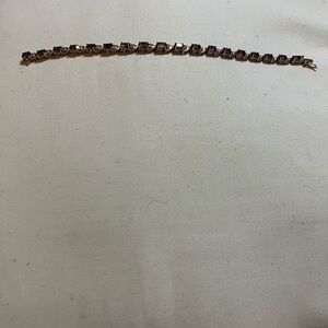 14k Gold Tanzanite and diamond Tennis Bracelet with Purple Stones